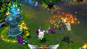 余霜阿姨S15赛季电竞采访：畅谈电竞行业与梦想成长之路